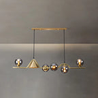 Îlot de cuisine moderne avec lustre globe en verre doré