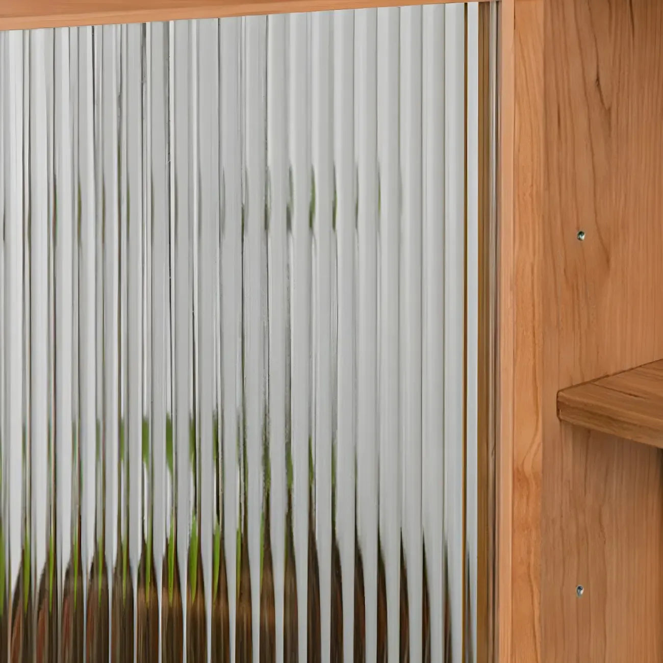 vaisselier en bois brun avec portes vitrées