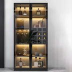 Vitrine en bois noir avec portes vitrées et éclairage intégré