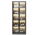Vitrine en bois noir avec portes vitrées et éclairage intégré