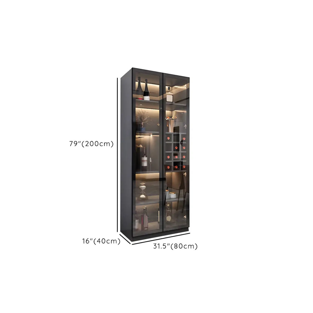Vitrine en bois noir avec portes vitrées et éclairage intégré