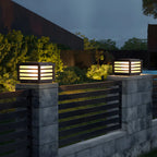 Lampes solaires LED rectangulaires noires pour poteaux extérieurs
