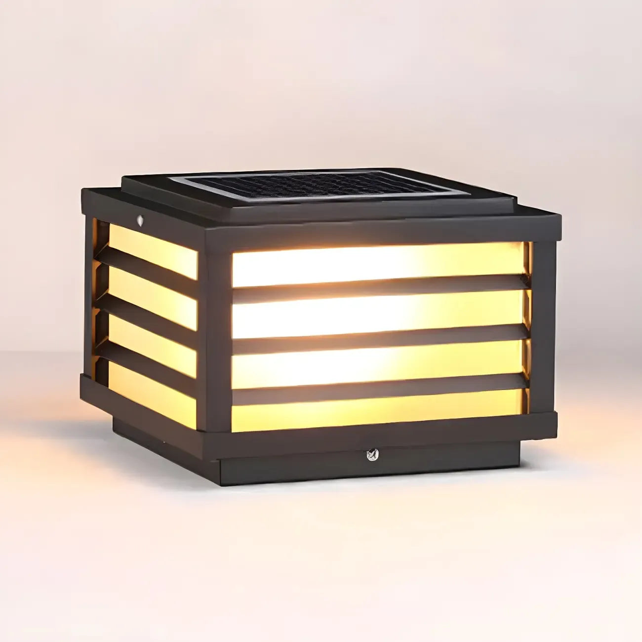 Lampes solaires LED rectangulaires noires pour poteaux extérieurs
