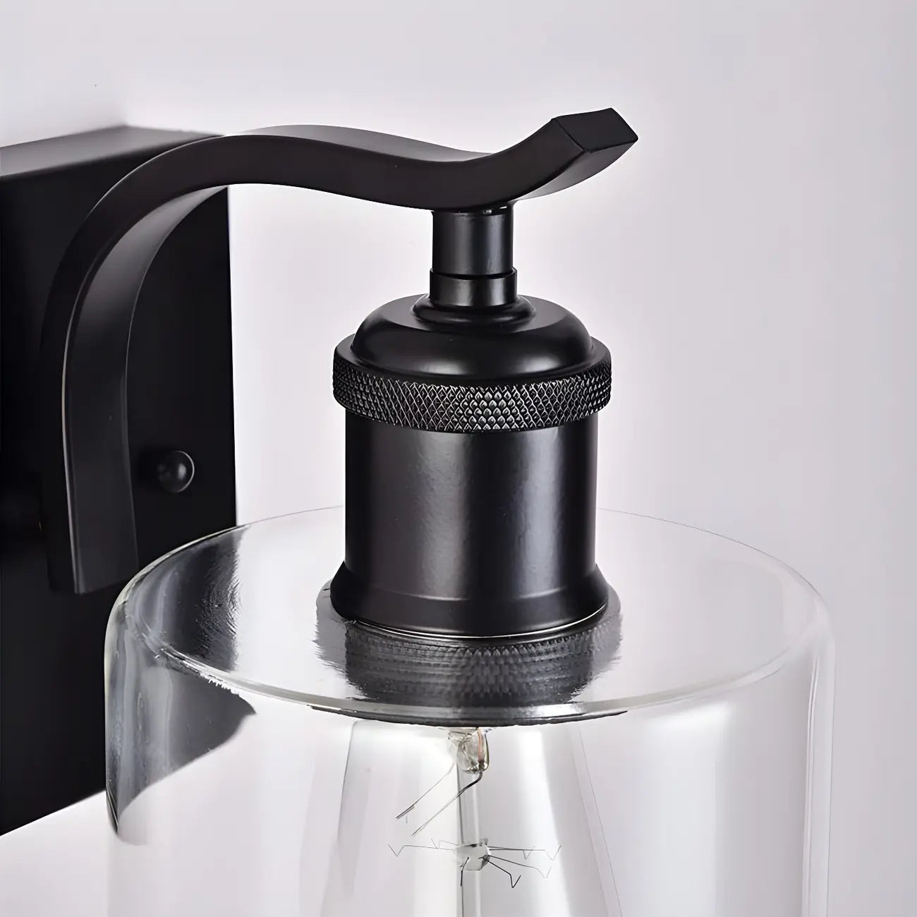 Applique murale moderne cylindrique en métal et verre à une lumière pour salle de bain