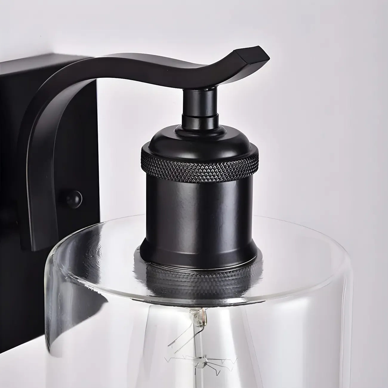 Applique murale moderne cylindrique en métal et verre à une lumière pour salle de bain