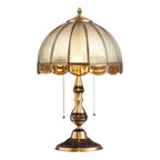 Lampada da tavolo vintage di lusso a forma di cupola in ottone e vetro