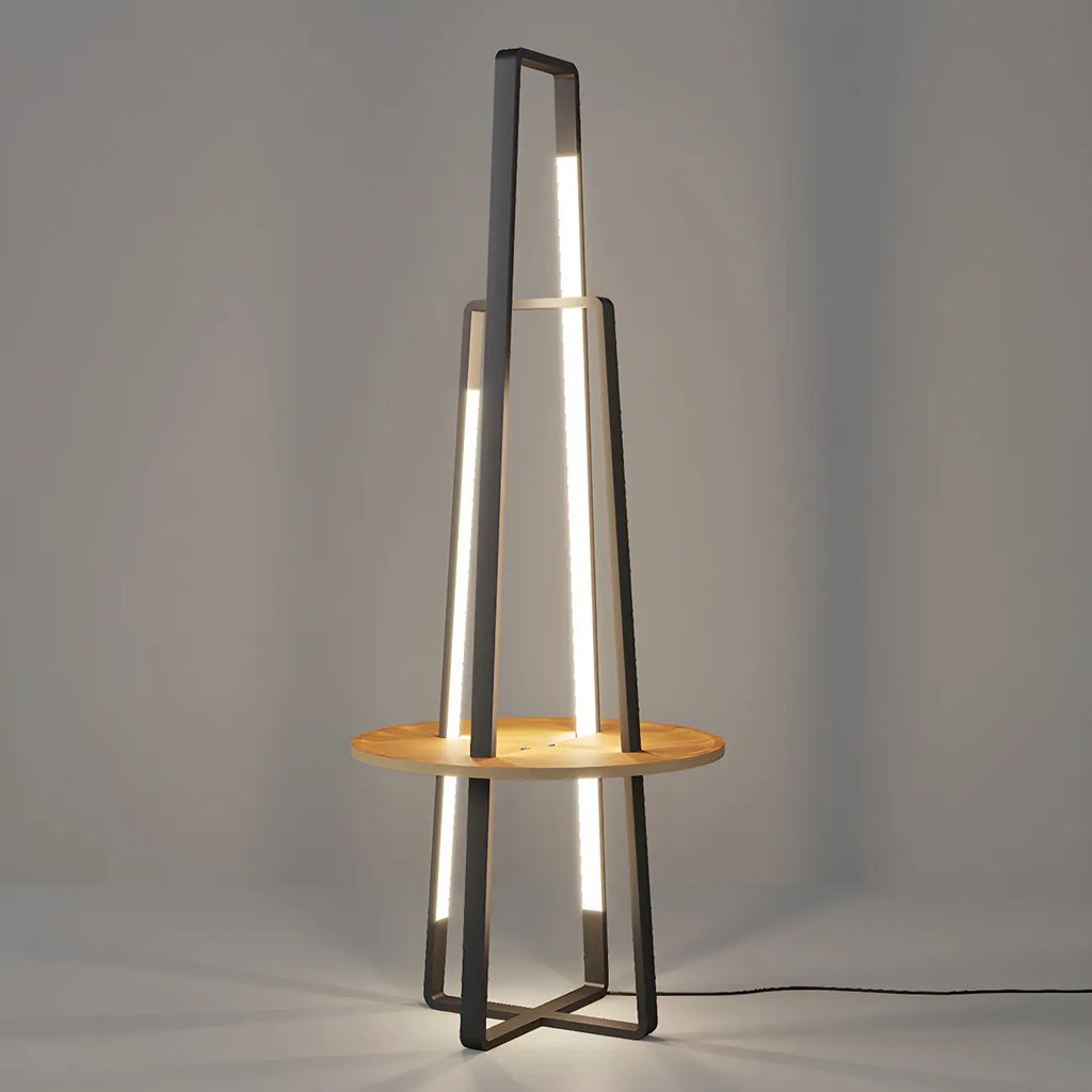 Lampadaire linéaire LED noir 63 avec étagère pour salon