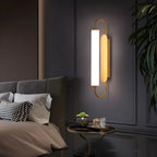 Lampe de coiffeuse cylindrique droite dorée moderne à intensité variable LED