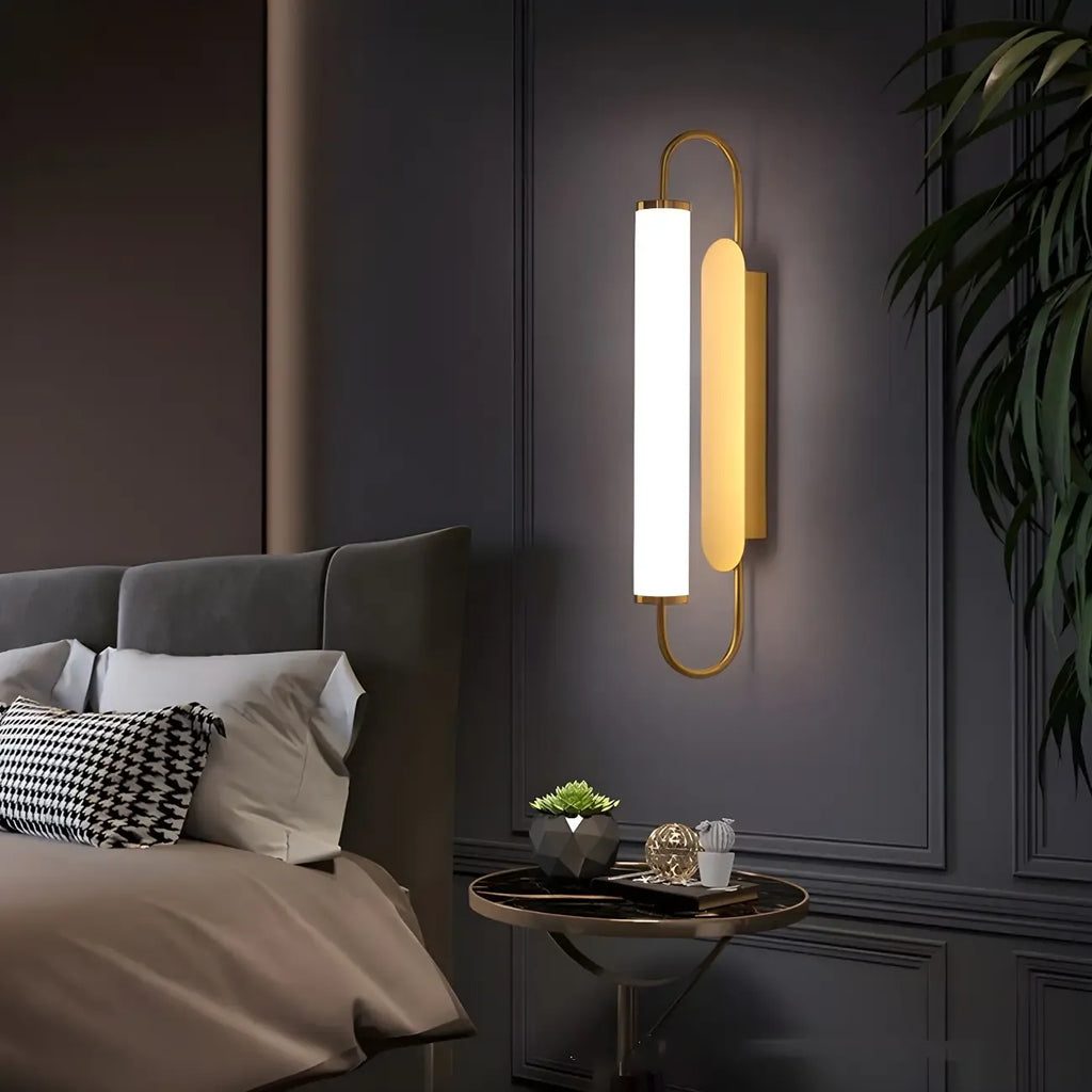 Lampe de coiffeuse cylindrique droite dorée moderne à intensité variable LED
