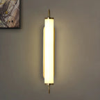 Lampe de coiffeuse cylindrique droite dorée moderne à intensité variable LED