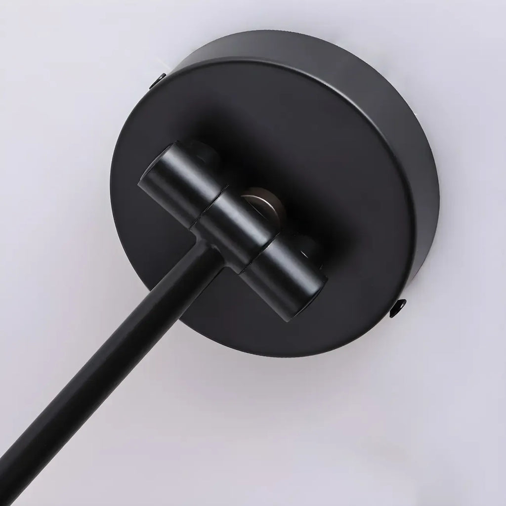 Applique murale à bras articulé en métal noir avec abat-jour en bois