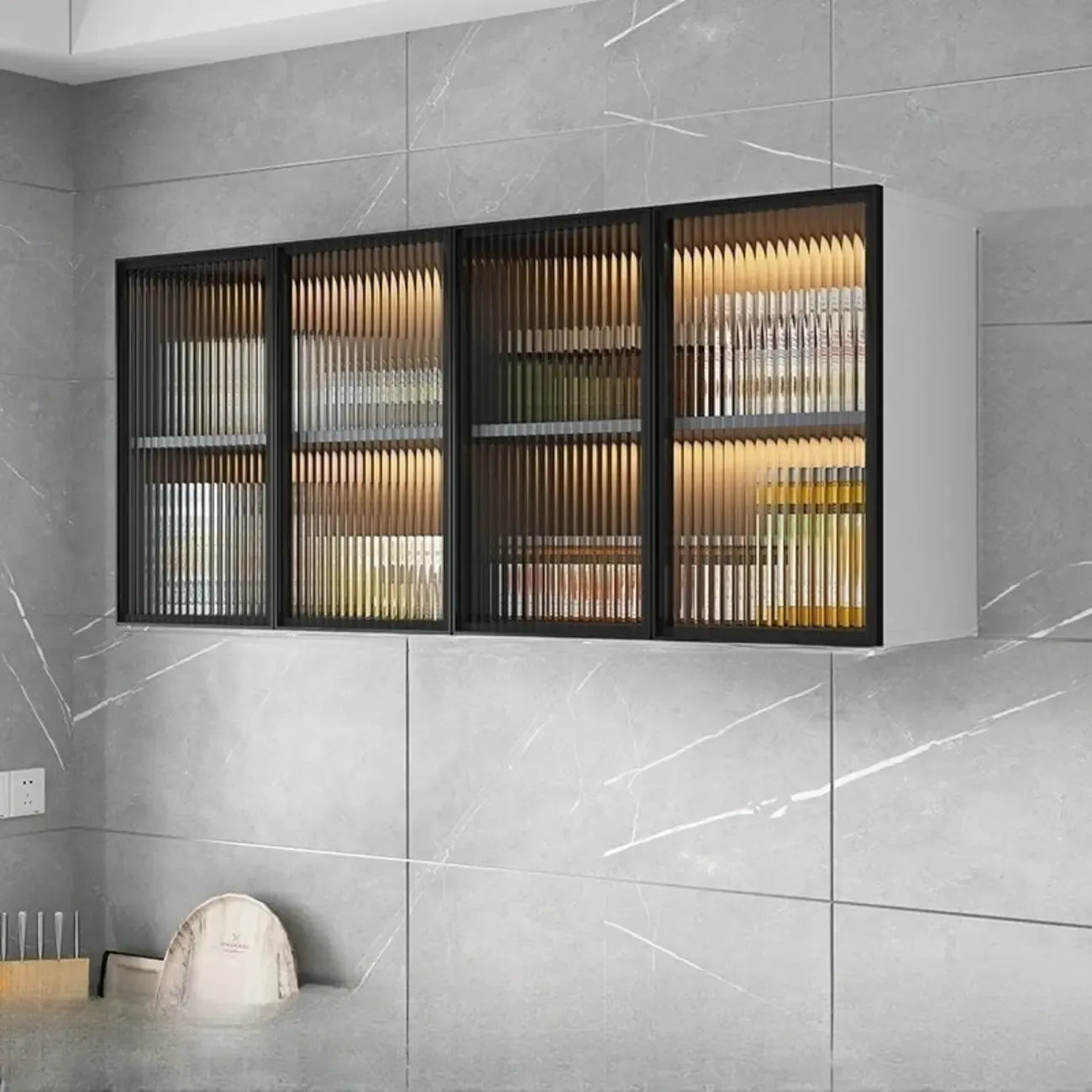 vaisselier mural gris en bois pour cuisine