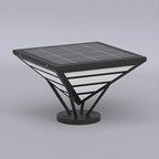 Lampes solaires extérieures pyramidales à support en métal noir