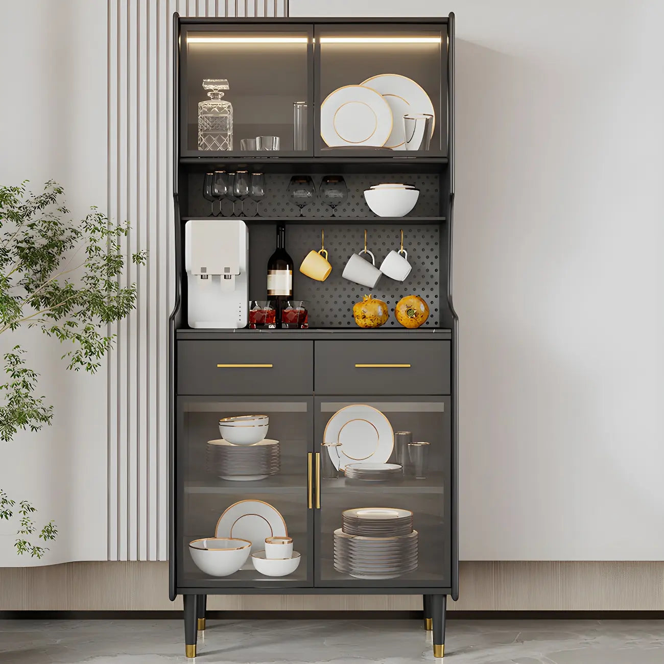 vaisselier de cuisine en bois noir avec portes vitrées