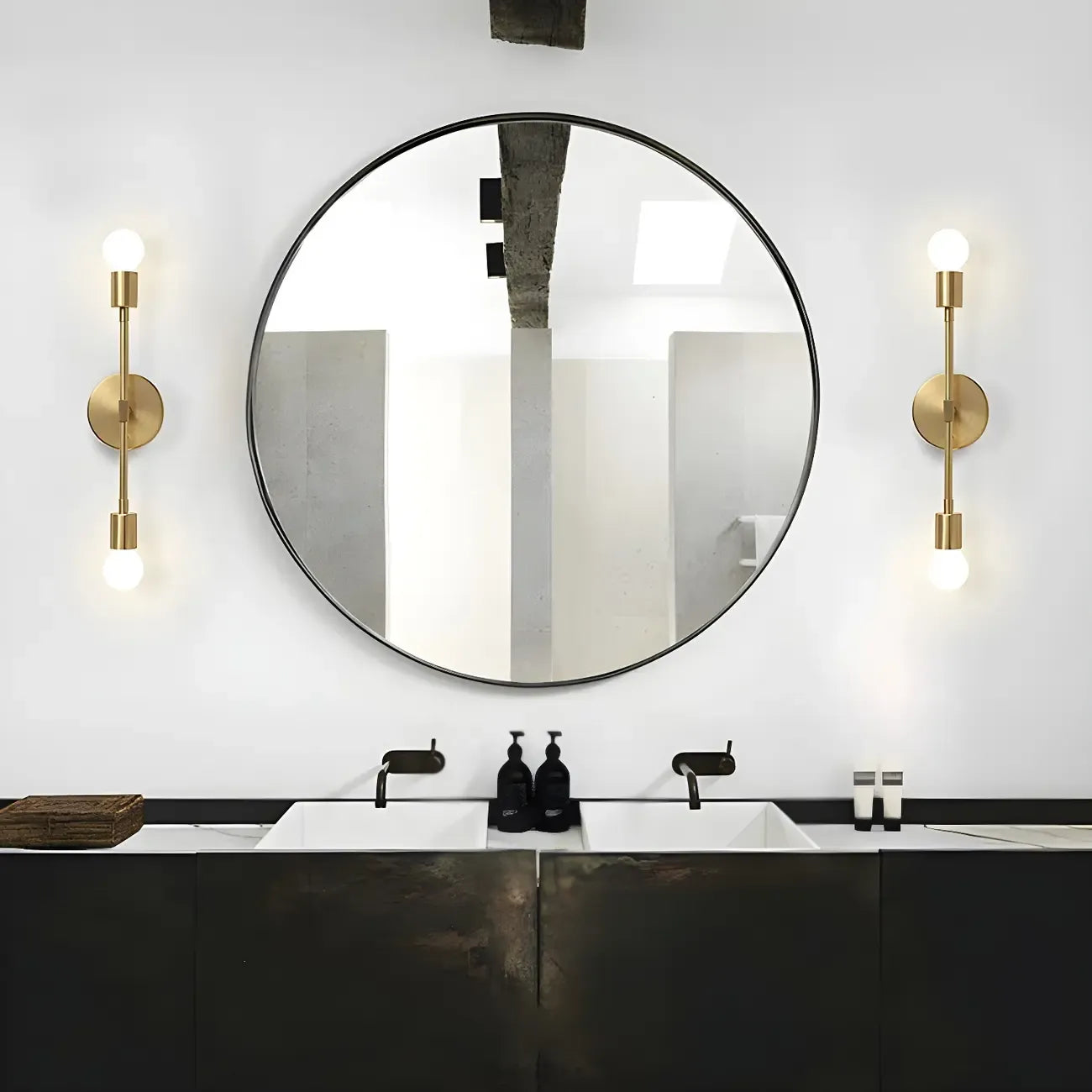 Applique murale moderne à deux globes en métal pour salle de bain