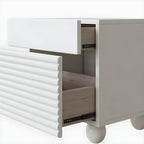 Table de chevet rectangulaire Princesse en bois blanc avec 2 tiroirs
