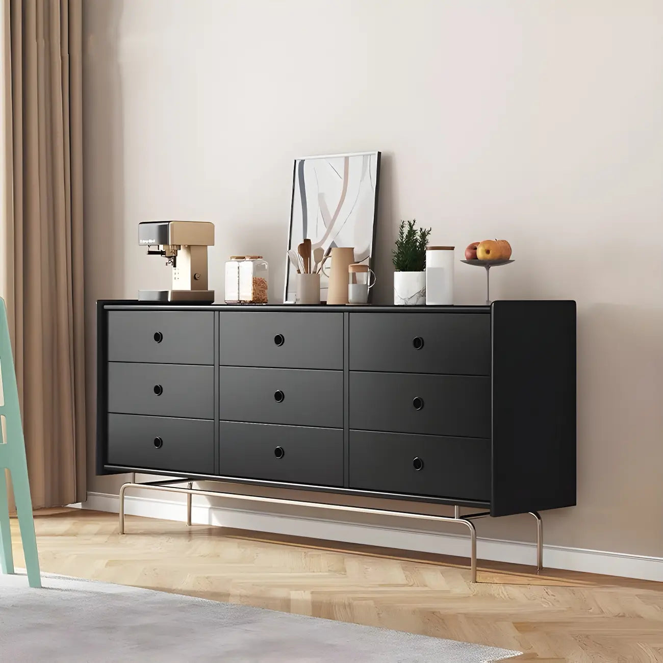 Commode et chiffonnier élégants en bois gris avec rangement