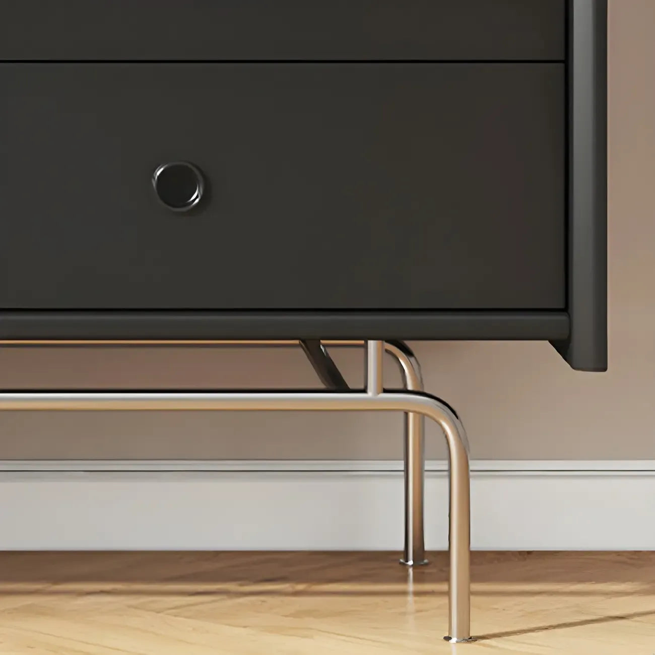 Commode et chiffonnier élégants en bois gris avec rangement