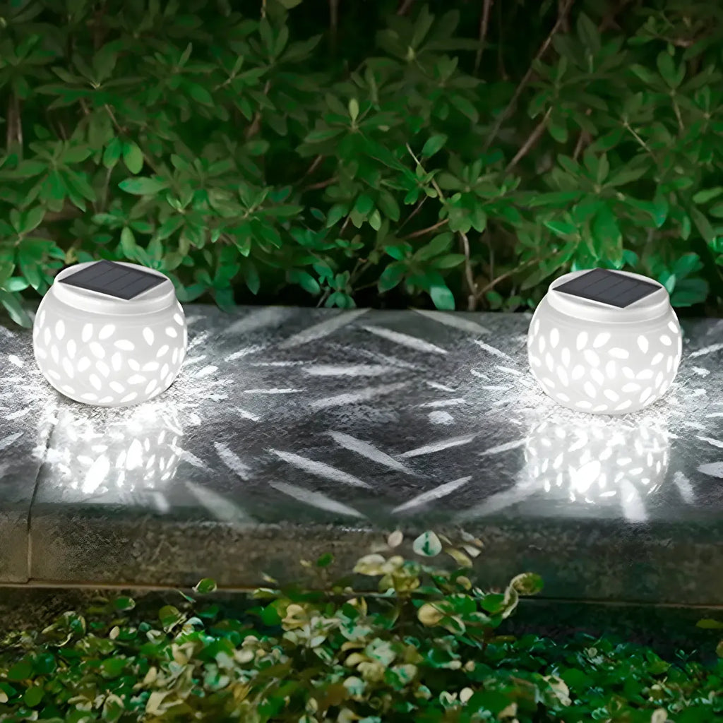 Lampes solaires décoratives creuses en céramique blanche pour poteaux d'extérieur