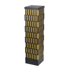 Culot de lampe rectangulaire à grille métallique noire et éclairage chaud