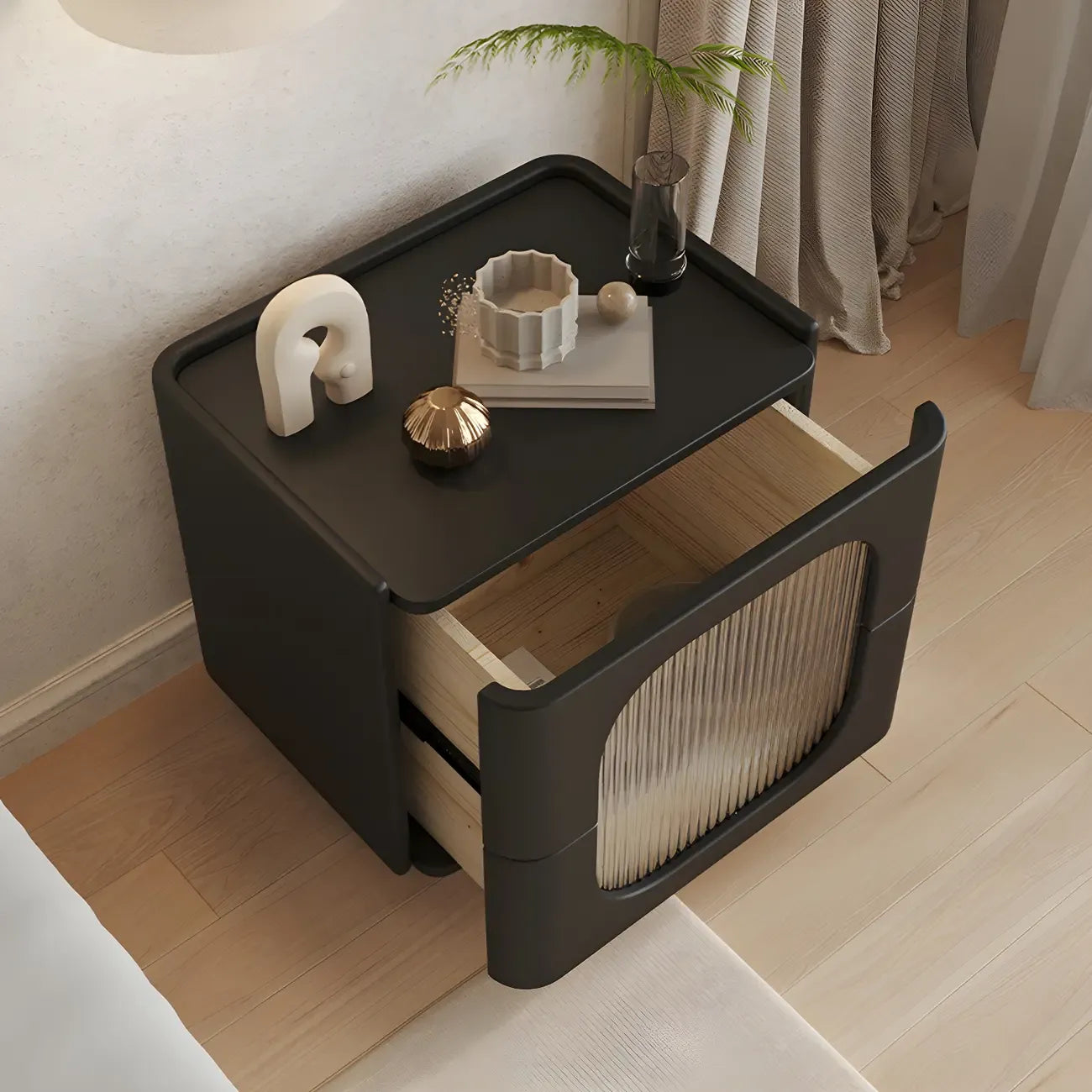 Table de chevet minimaliste en bois massif et verre cubique noir