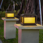 Lampadaires solaires extérieurs en métal à grille lumineuse tricolore