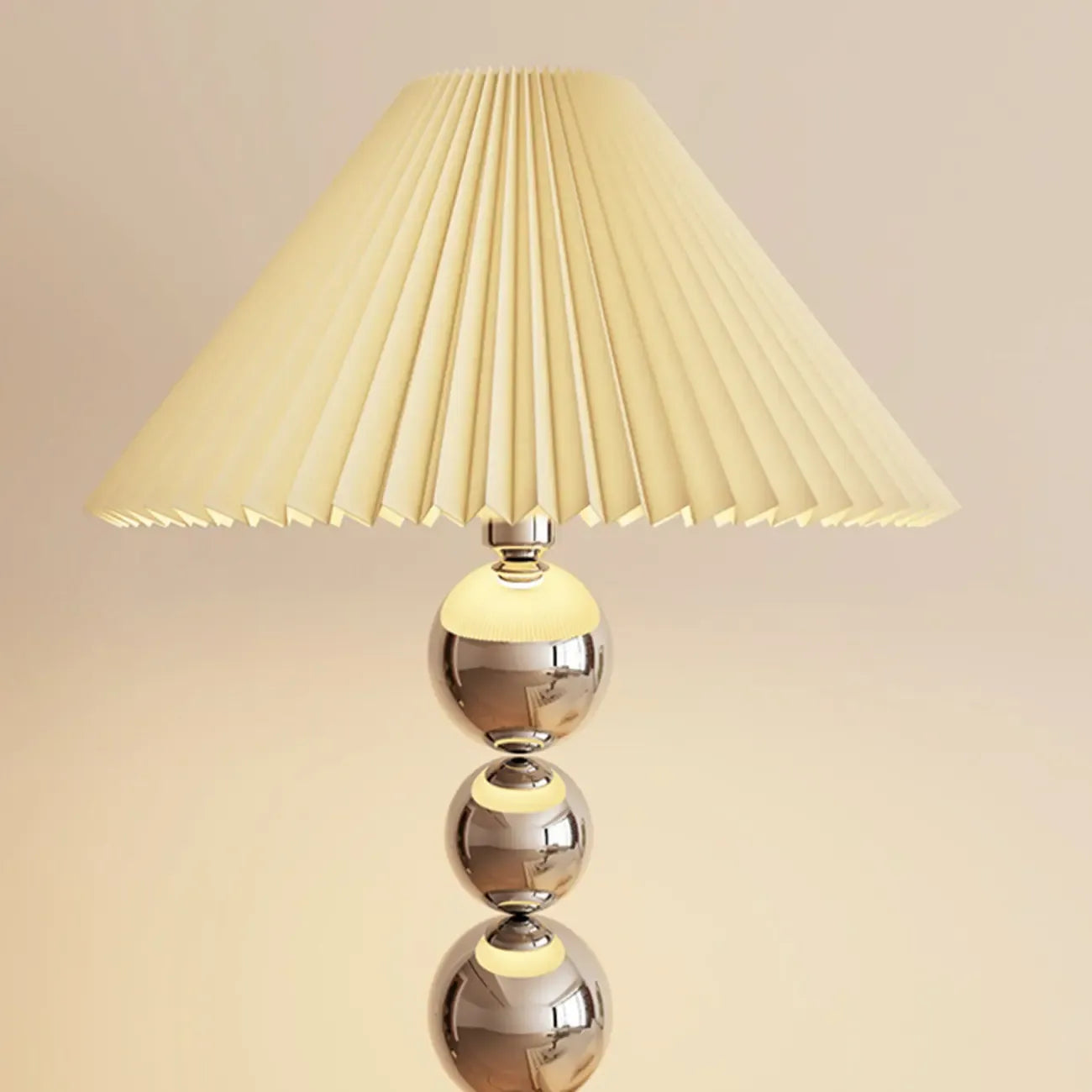 Lampadaire décoratif moderne à boules empilées avec abat-jour en tissu