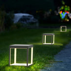 Lampe d'ambiance pour poteau en métal noir à cube ouvert