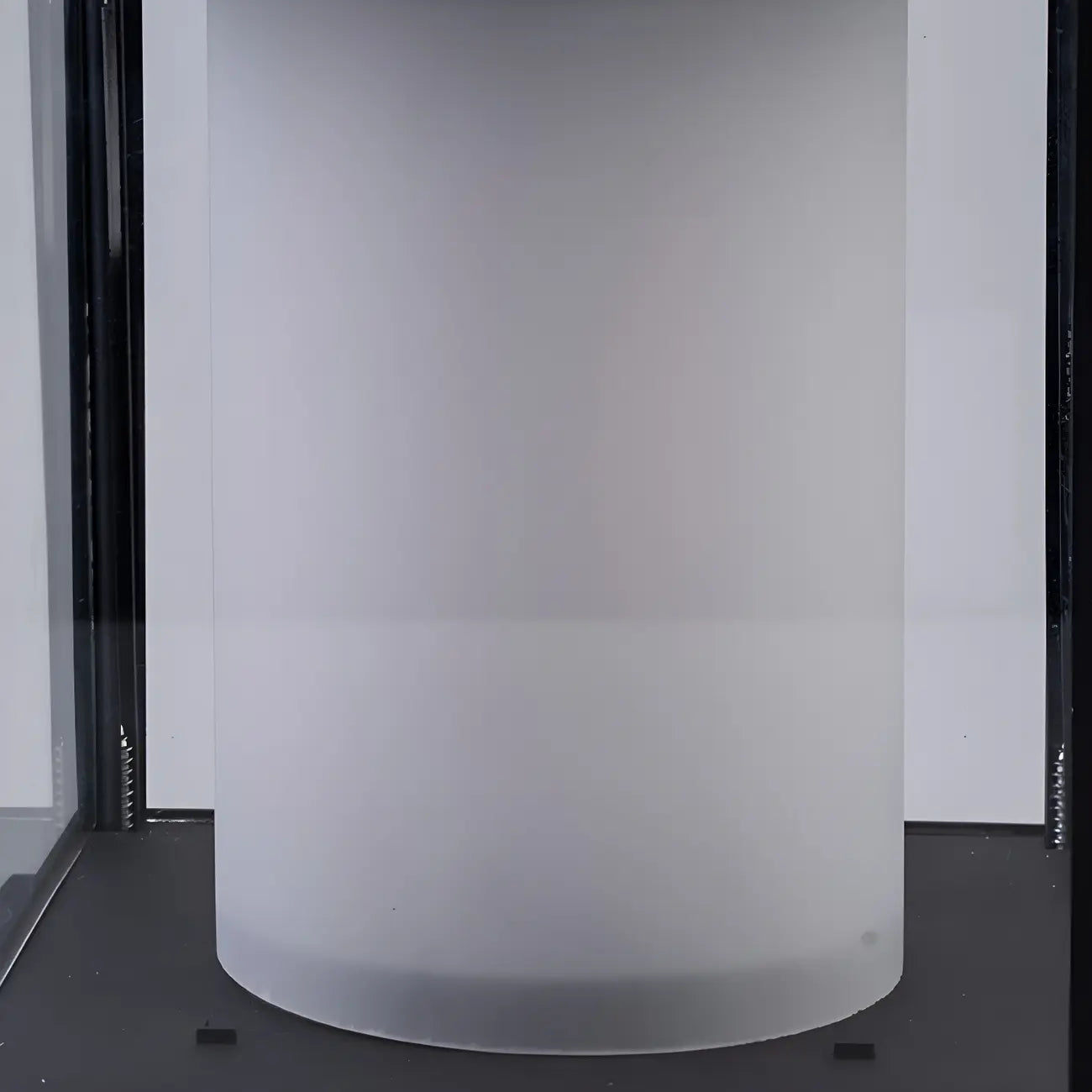Lampe de poteau en métal en forme de maison avec poignée et interrupteur