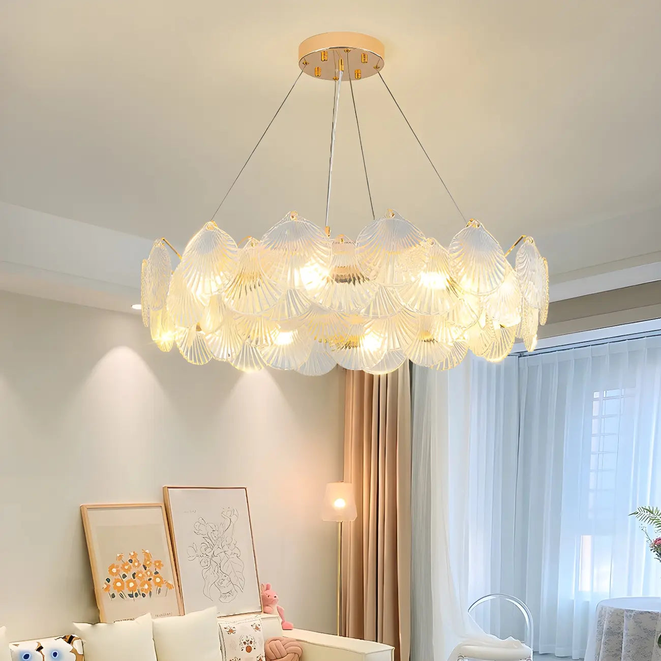 Lustre moderne en coquillage doré pour salon