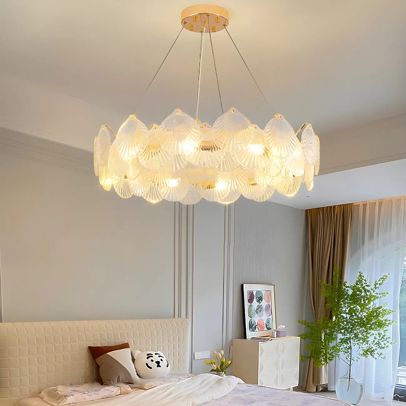 Lustre moderne en coquillage doré pour salon