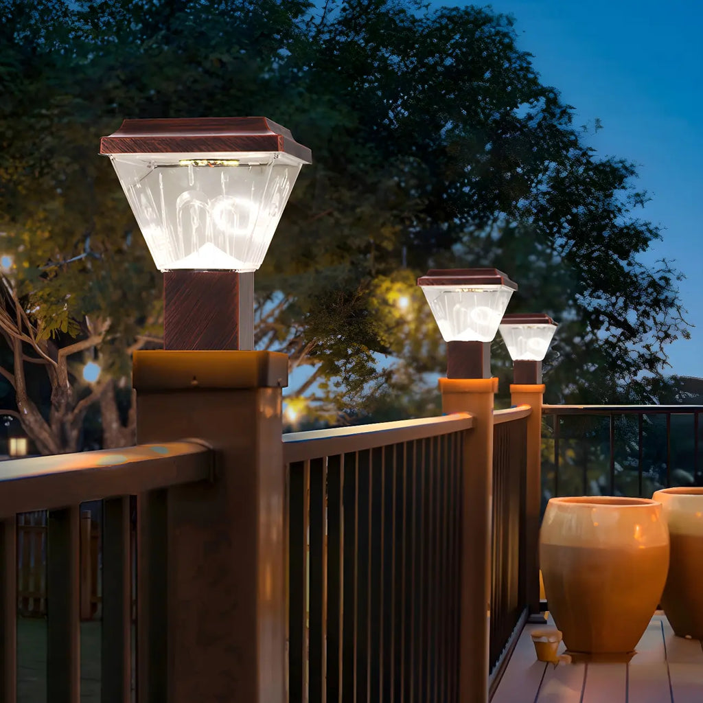 Lampadaires solaires pyramidaux modernes en acrylique bronze et bronze pour l'extérieur