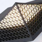 Lampe de poteau en métal noir simple conçue pour les avant-toits