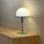 Lampe de table minimaliste en forme de dôme avec chaînette