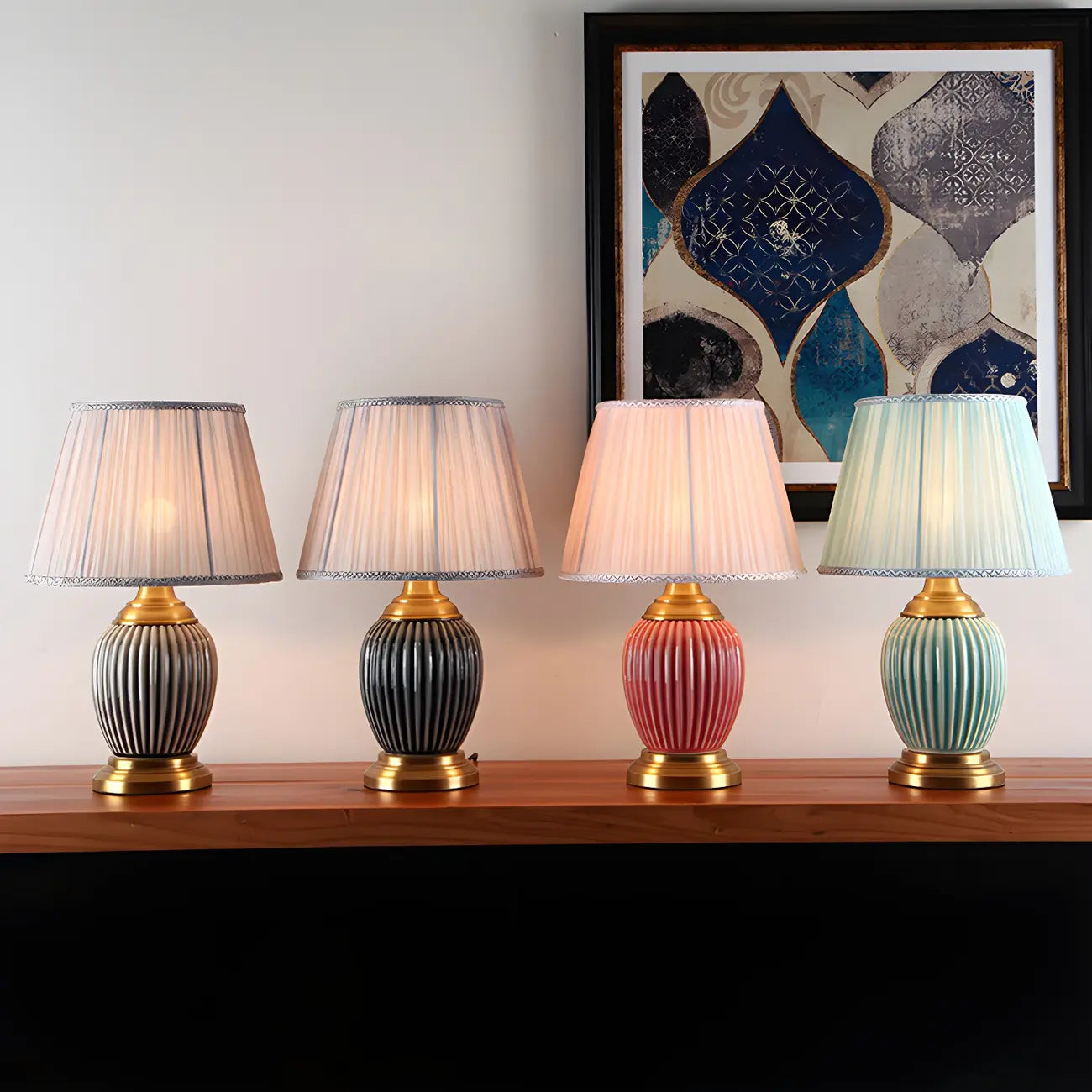 Lampe de table élégante en céramique avec abat-jour en tissu en forme de tonneau pour chambre à coucher