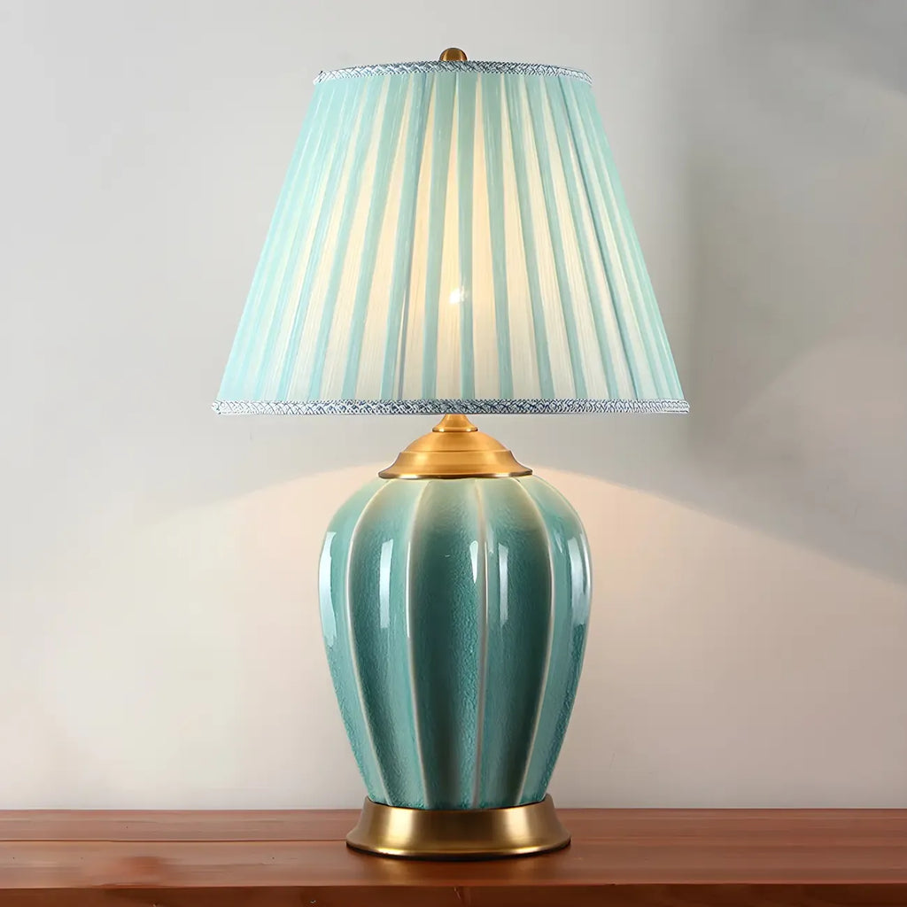 Lampe de table élégante en céramique avec abat-jour en tissu en forme de tonneau pour chambre à coucher