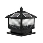 Lampadaires solaires extérieurs noirs en forme de maison