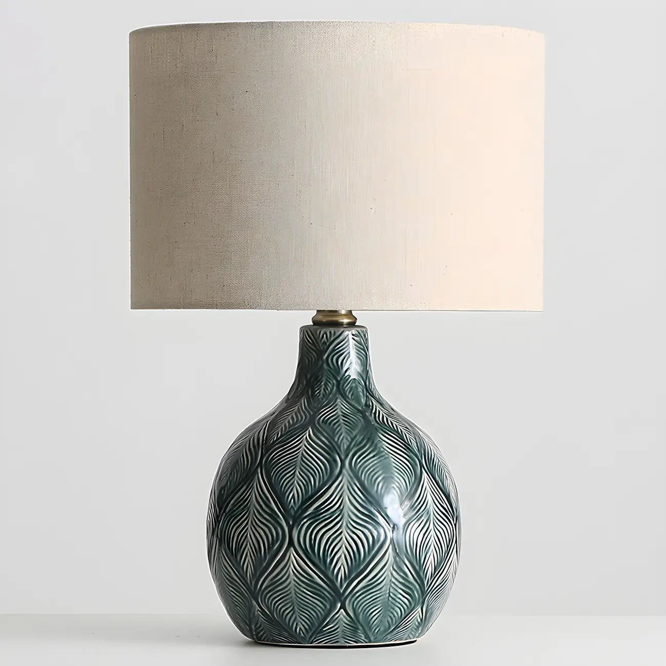 Lampe de chevet LED en céramique verte exquise, idéale pour les yeux.