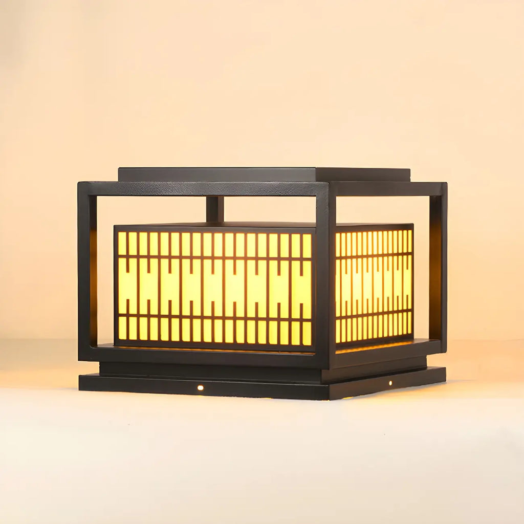 Lanterne rectangulaire en métal noir, design de poteau, embout lumineux