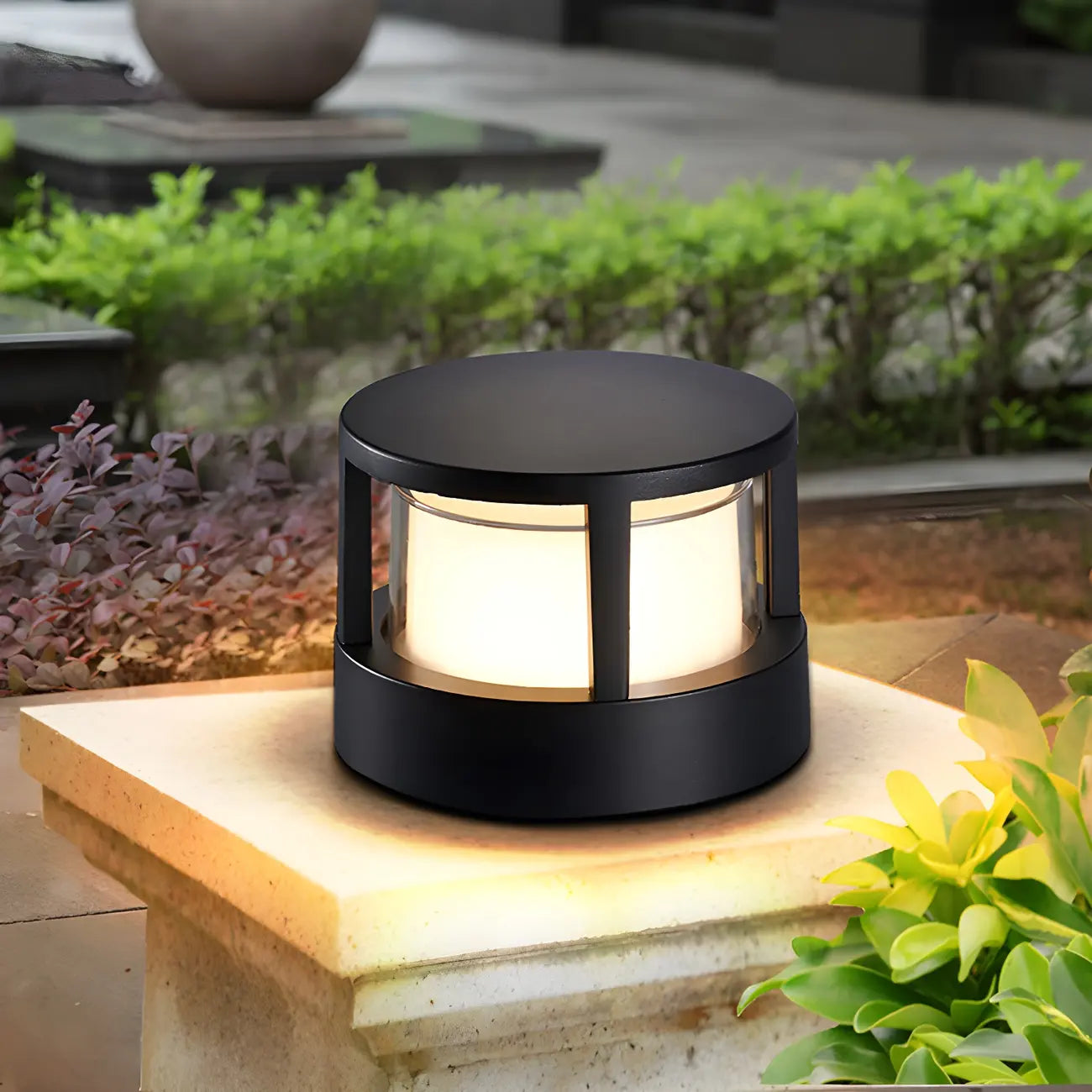 Lampe de poteau cylindrique en métal noir câblée