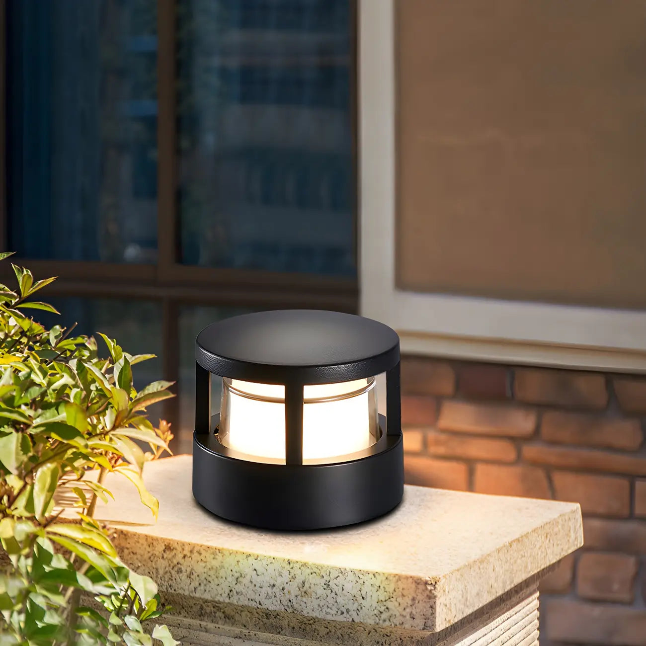 Lampe de poteau cylindrique en métal noir câblée