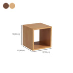 Bibliothèque cubique géométrique minimaliste en bois massif à dos ouvert