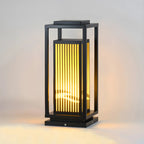 Lampe de poteau à rayures verticales en métal noir