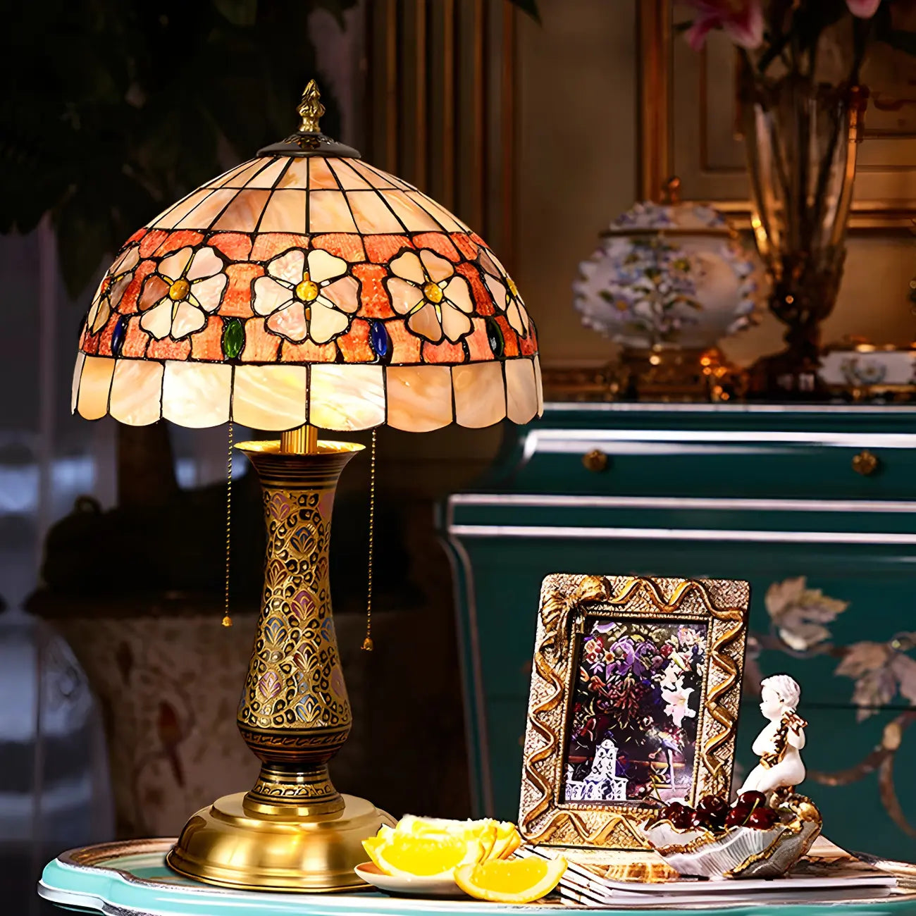 Lampada da tavolo a 2 luci a forma di cupola in vetro colorato ottone anticato