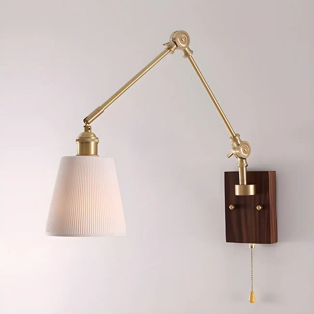 Applique murale vintage à bras articulé en laiton et socle en bois