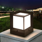 Lampe de poteau extérieure carrée minimaliste en métal noir