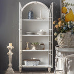 Vitrine en bois avec portes vitrées cintrées blanches classiques