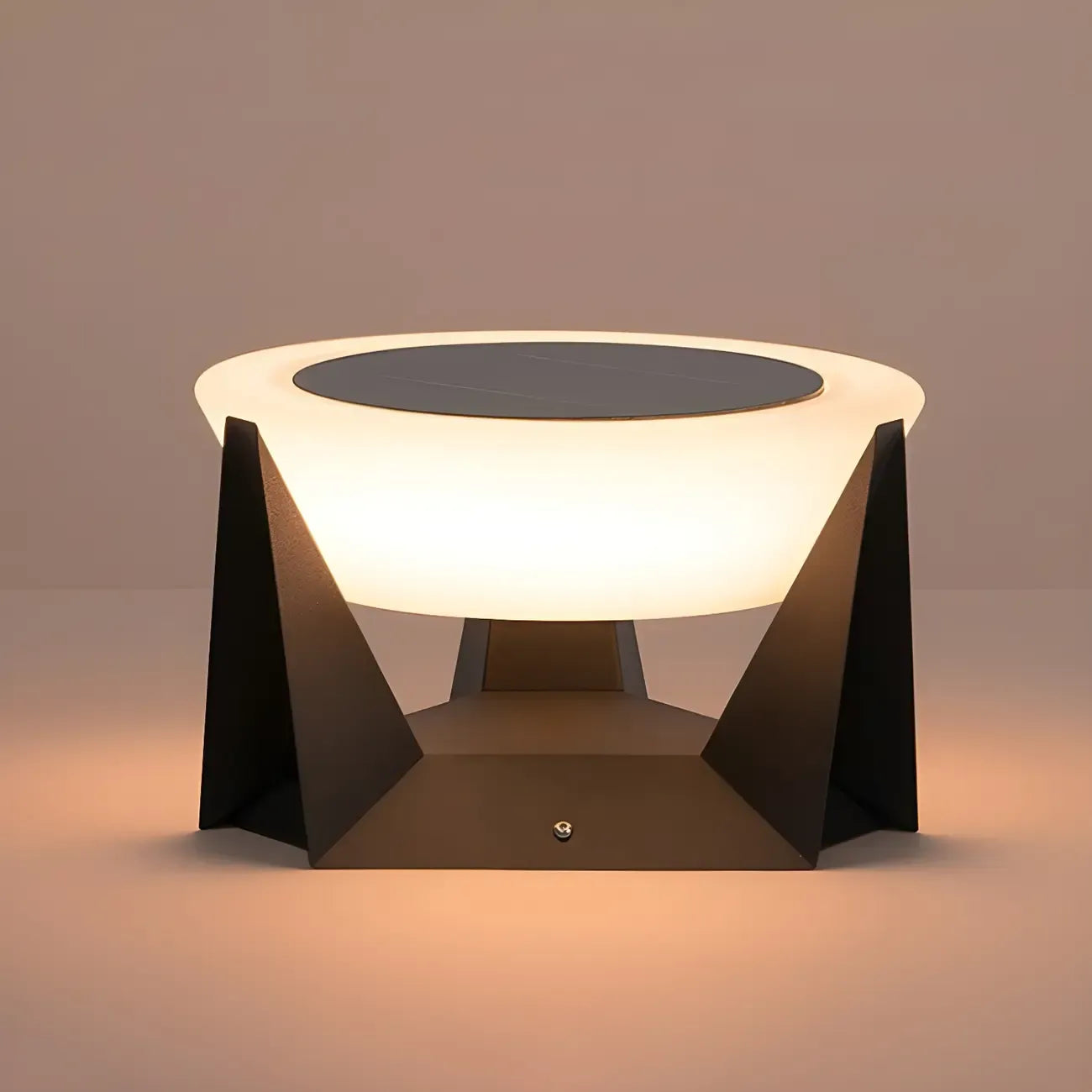 Lampadaires extérieurs ronds contemporains à énergie solaire en métal noir