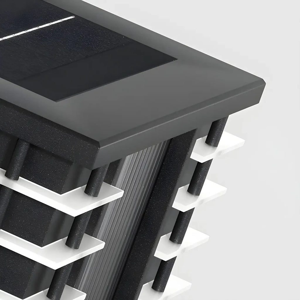 Lampadaires extérieurs carrés noirs à lumière chaude contemporaine