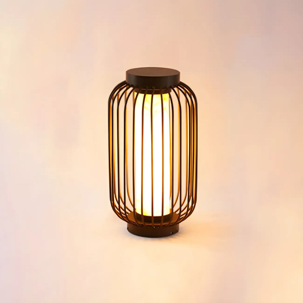 Lampes solaires d'extérieur à cage métallique noire